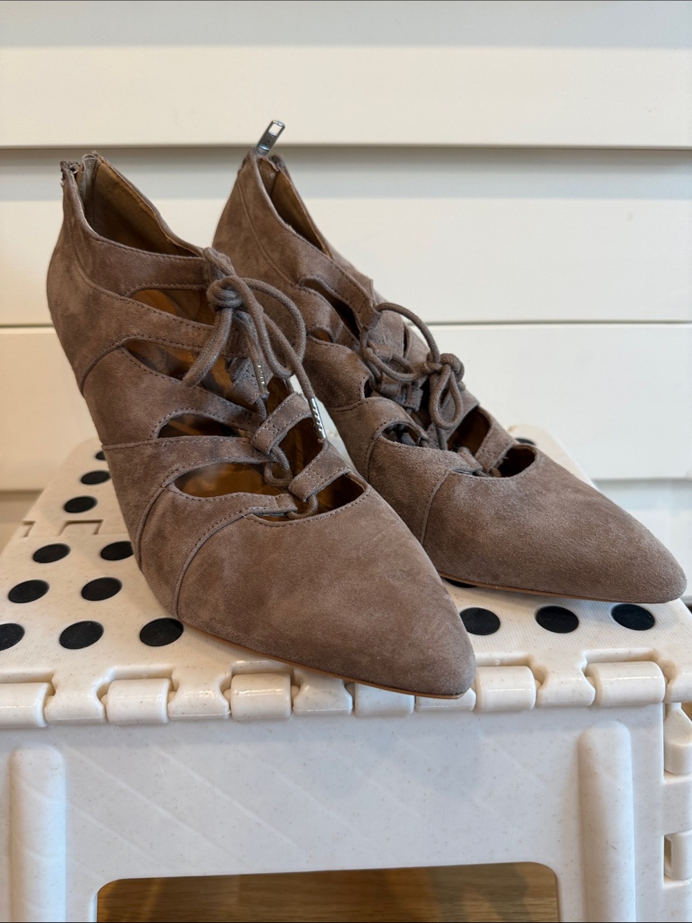 Corso Como Women's Taupe Suede Lace-Up Pointed Toe Heels